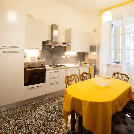 Rivierarent Corso Mazzini Apartman Savona